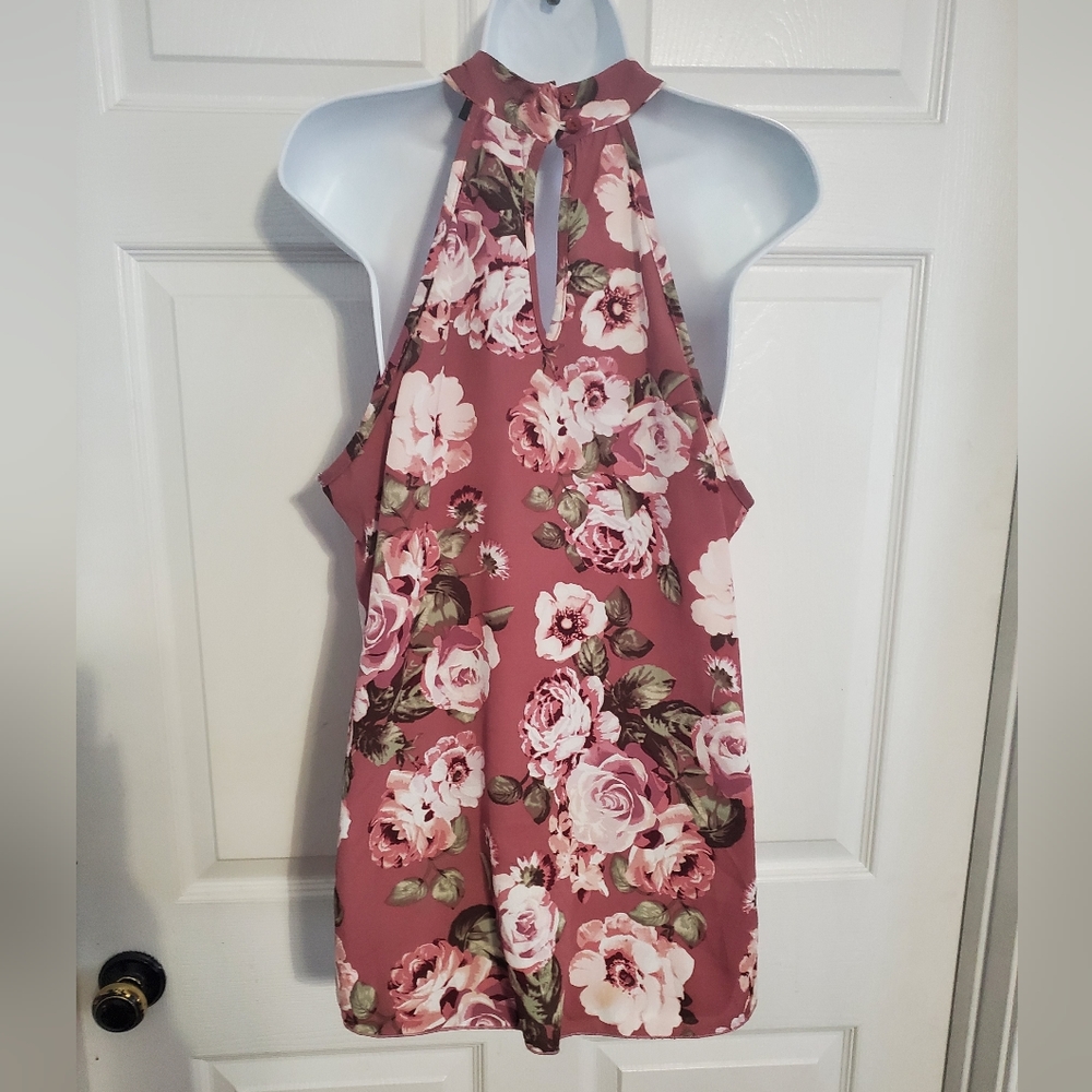 : ARABELLA Womens Top Blouse  RoseWood Floral V-Neck back Button Closure - Picture 2 of 8